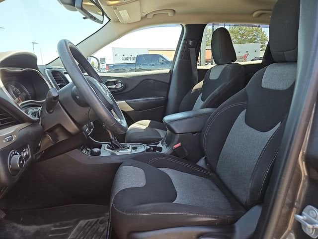 2018 Jeep Cherokee Latitude Tech Connect