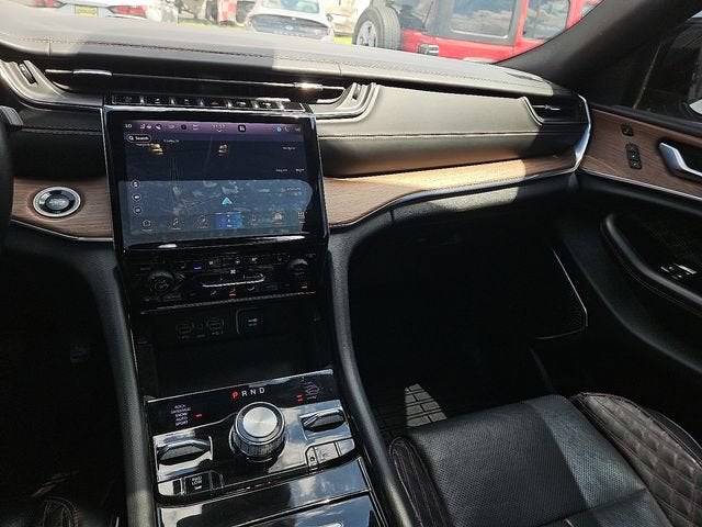 2022 Jeep Grand Cherokee L Summit