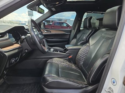 2022 Jeep Grand Cherokee L Summit