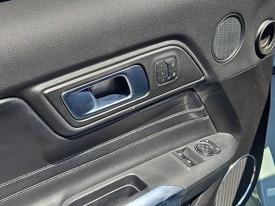 2022 Ford Mustang Mach 1