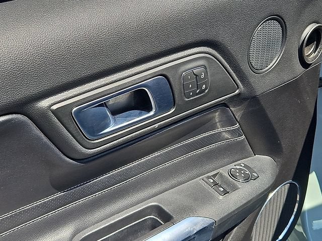 2022 Ford Mustang Mach 1