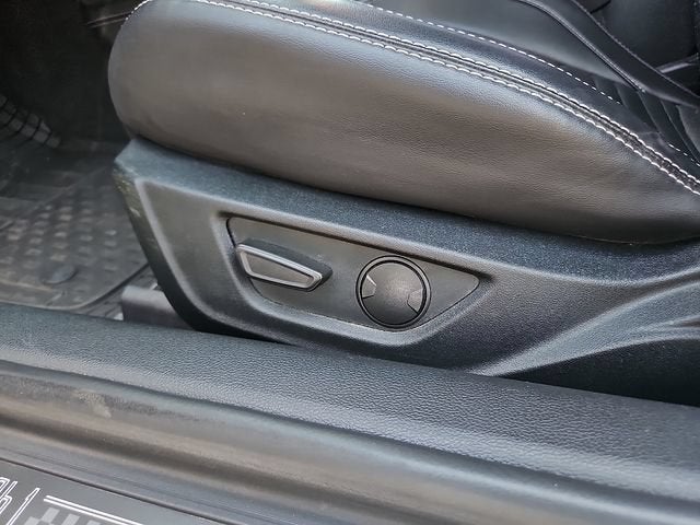 2022 Ford Mustang Mach 1