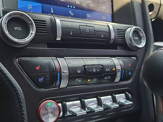 2022 Ford Mustang Mach 1