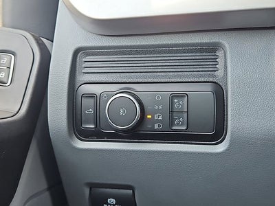2023 Ford Super Duty F-550 DRW XL