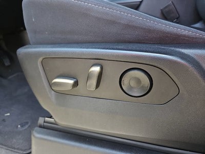 2022 GMC Yukon SLE