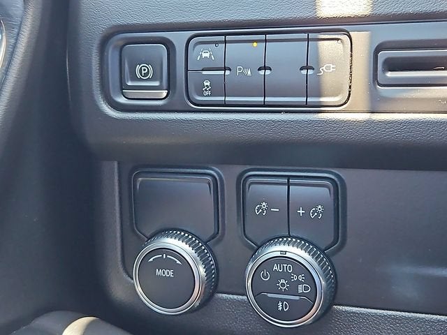 2022 GMC Yukon SLE