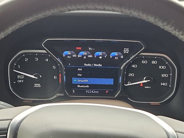 2021 GMC Yukon SLT