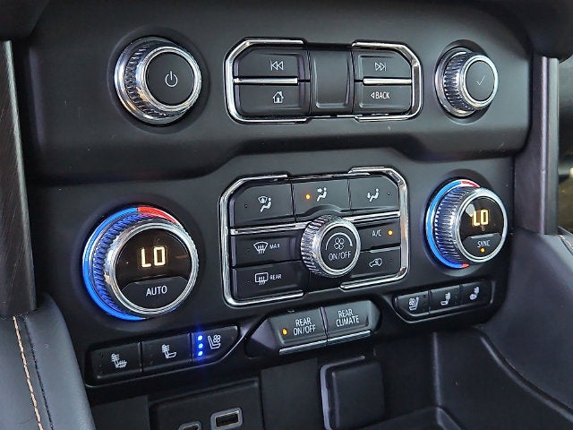 2023 GMC Yukon AT4