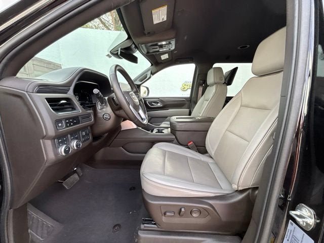 2024 GMC Yukon XL SLT