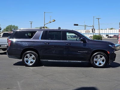 2022 Chevrolet Suburban LT