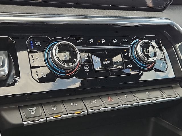 2025 GMC Sierra 3500 HD Denali
