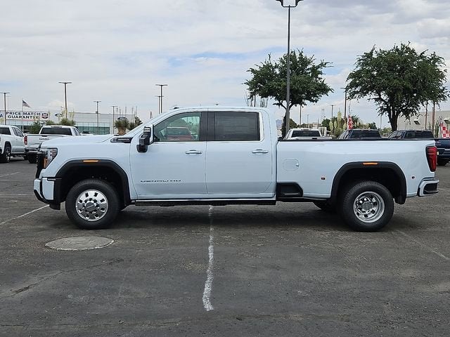 2026 GMC Sierra 3500 HD Denali Ultimate DRW