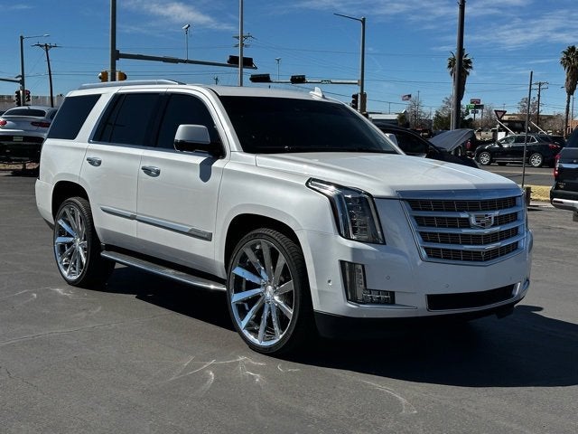 2020 Cadillac Escalade Luxury