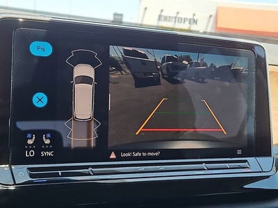 2025 Volkswagen Atlas 2.0T SE w/Technology