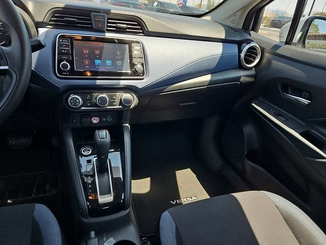 2023 Nissan Versa SV