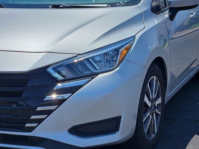2023 Nissan Versa SV