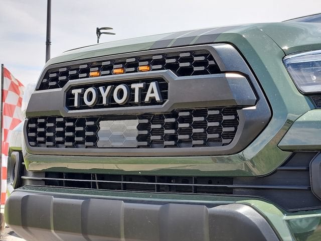 2021 Toyota Tacoma 4WD SR