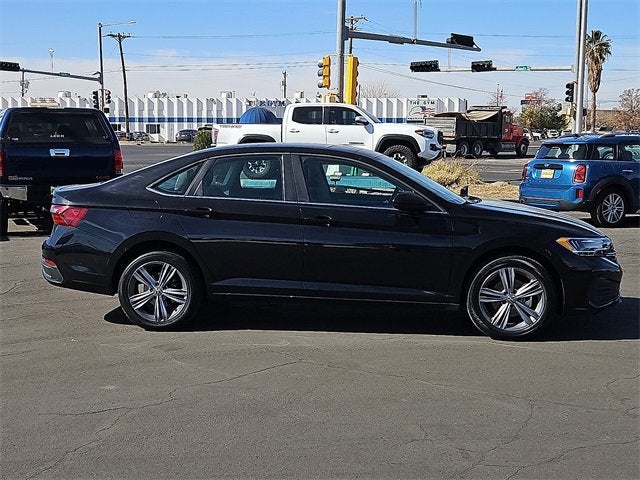 2024 Volkswagen Jetta SE