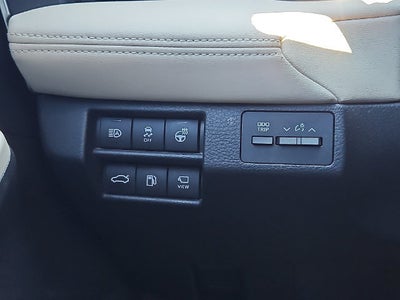2019 Toyota Avalon Hybrid Limited
