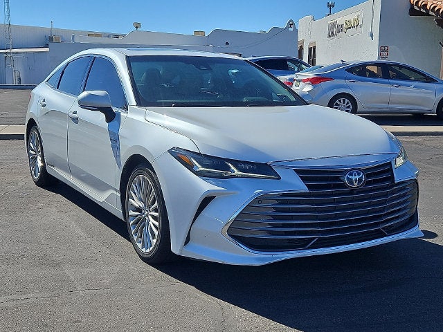 2019 Toyota Avalon Hybrid Limited