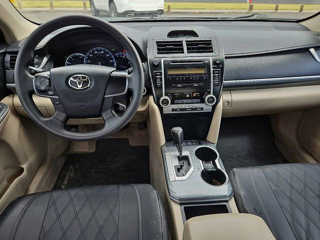 2012 Toyota Camry Hybrid XLE