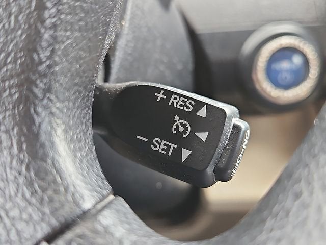 2012 Toyota Camry Hybrid XLE