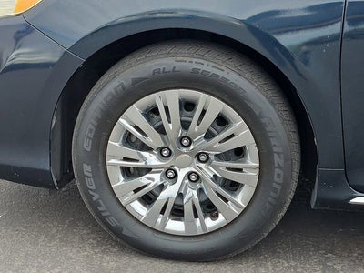 2012 Toyota Camry Hybrid XLE