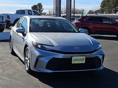 2025 Toyota Camry LE