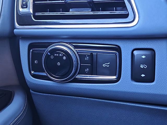 2021 Lincoln Navigator Black Label