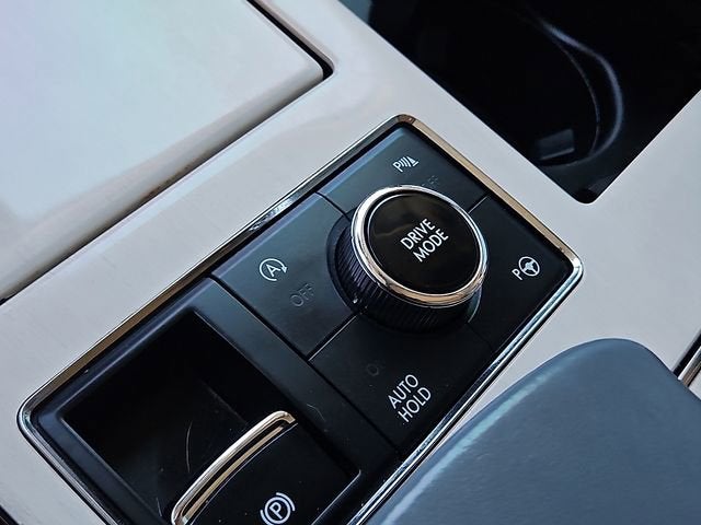 2021 Lincoln Navigator Black Label