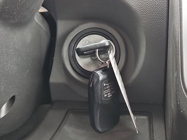 2013 Nissan Xterra S