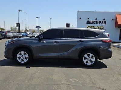 2022 Toyota Highlander L