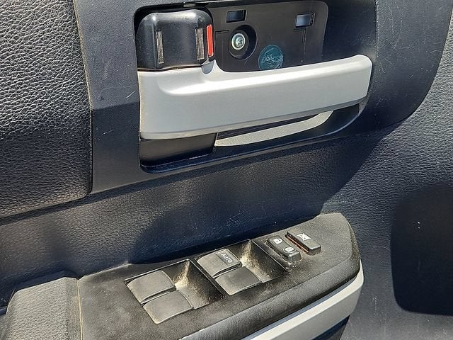 2015 Toyota Tundra 4WD Truck SR5