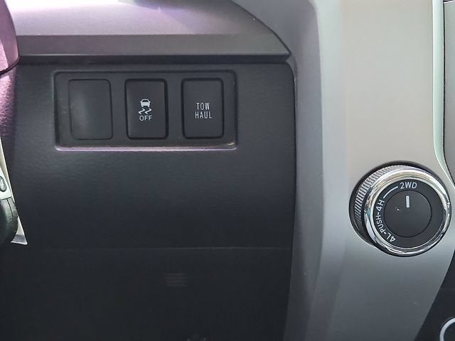 2015 Toyota Tundra 4WD Truck SR5