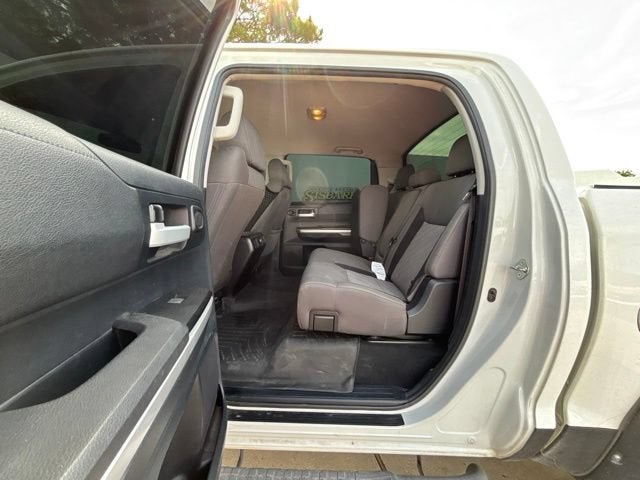 2015 Toyota Tundra 4WD Truck SR5