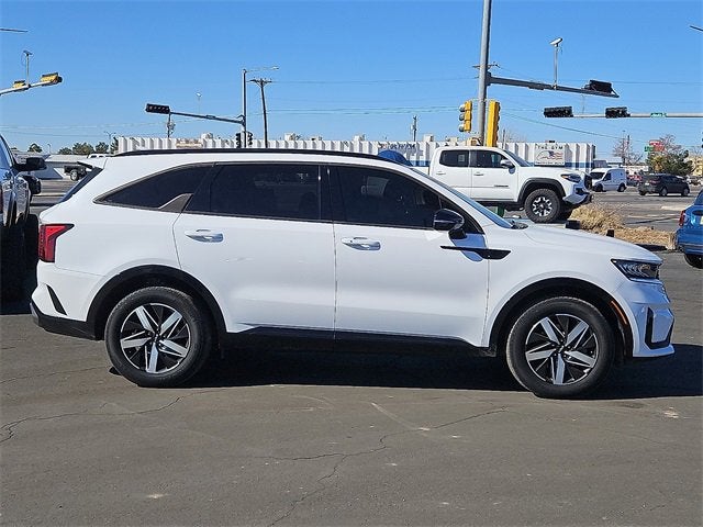 2023 Kia Sorento S