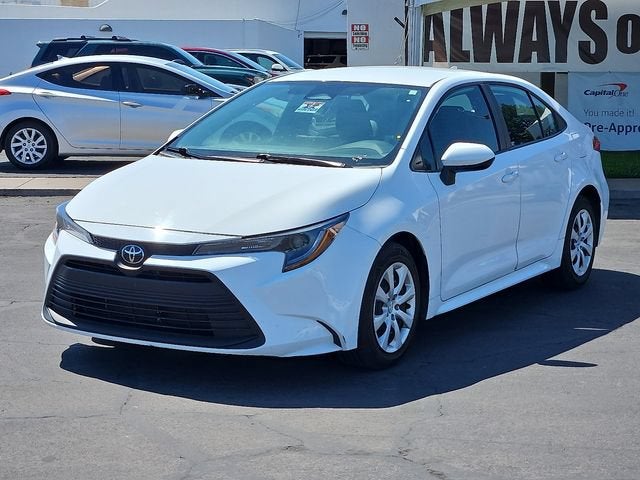 2025 Toyota Corolla LE