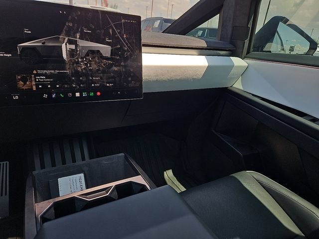 2024 Tesla Cybertruck Cyberbeast