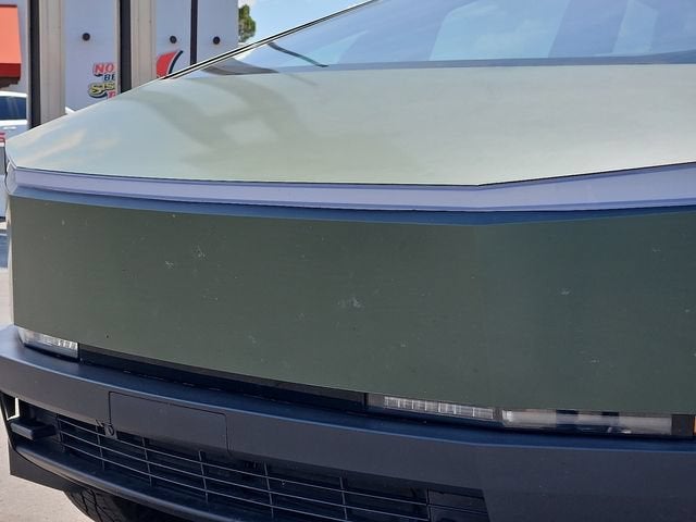 2024 Tesla Cybertruck Cyberbeast