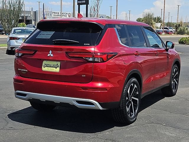2024 Mitsubishi Outlander SE