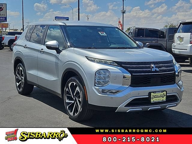 2024 Mitsubishi Outlander SE