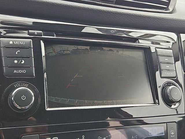 2022 Nissan Rogue Sport SV