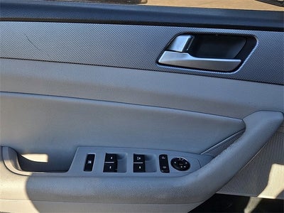 2016 Hyundai Sonata Hybrid SE