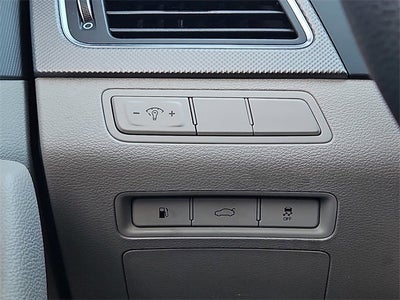 2016 Hyundai Sonata Hybrid SE