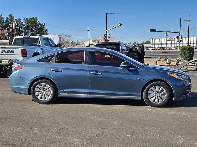 2016 Hyundai Sonata Hybrid SE