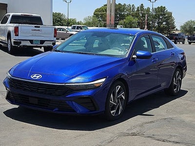 2025 Hyundai Elantra SEL Convenience