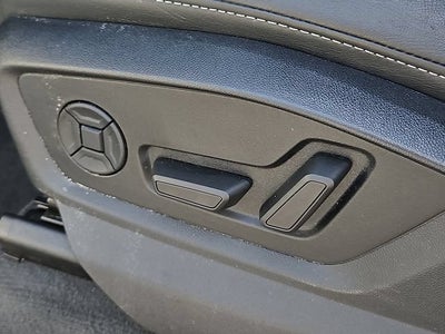 2019 Audi Q8 Premium Plus