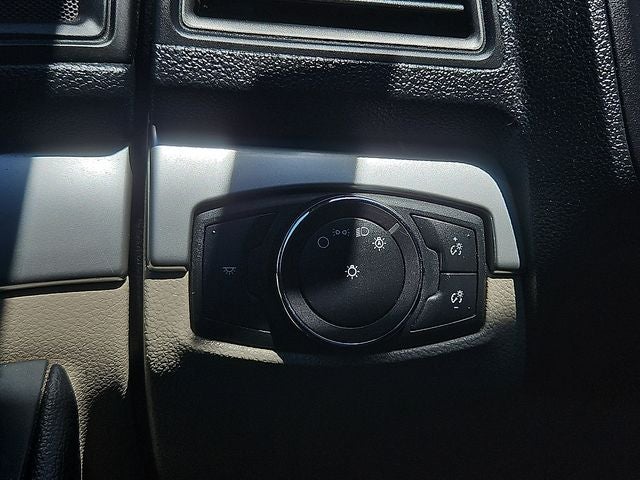 2018 Ford Explorer Base