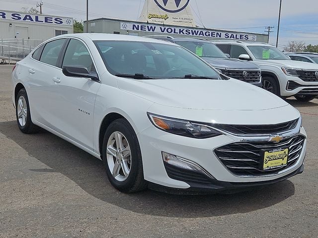2022 Chevrolet Malibu LS 1LS