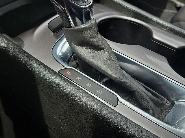 2022 Chevrolet Malibu LS 1LS